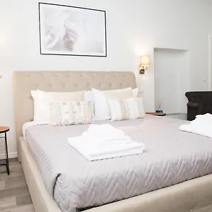 Suityrhome Rionemonti16 Villa Roma